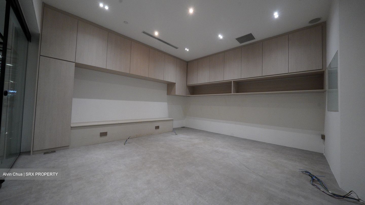 Bukit Timah Plaza / Sherwood Towers (D21), Retail #480209411